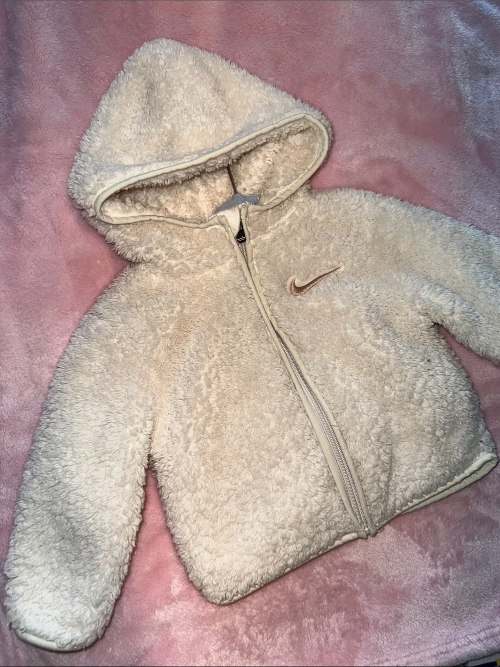 Nike Cream Sherpa Hooded Puffer Jacket 18m
